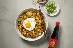 Mie Goreng (Indonesian Fried Noodles)
